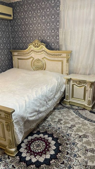 SPALNI GARNITUR sotiladi xolati yahshi