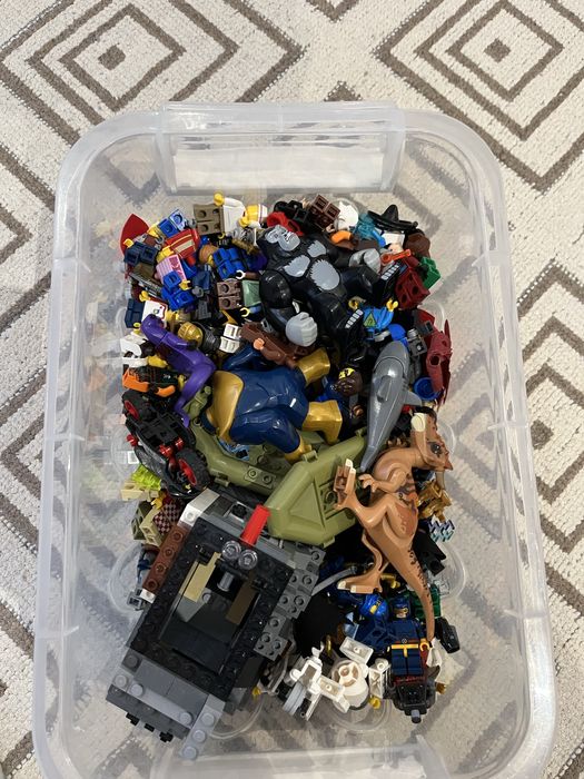 ЛЕГО фигурки  Оригинал