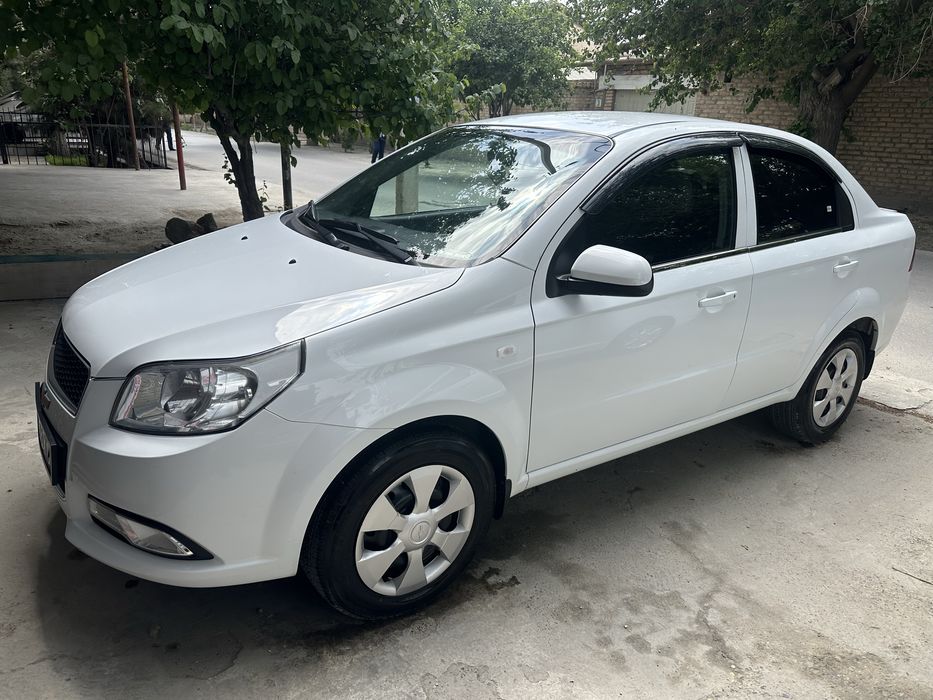 Продам nexia 3 в идеальном состояние