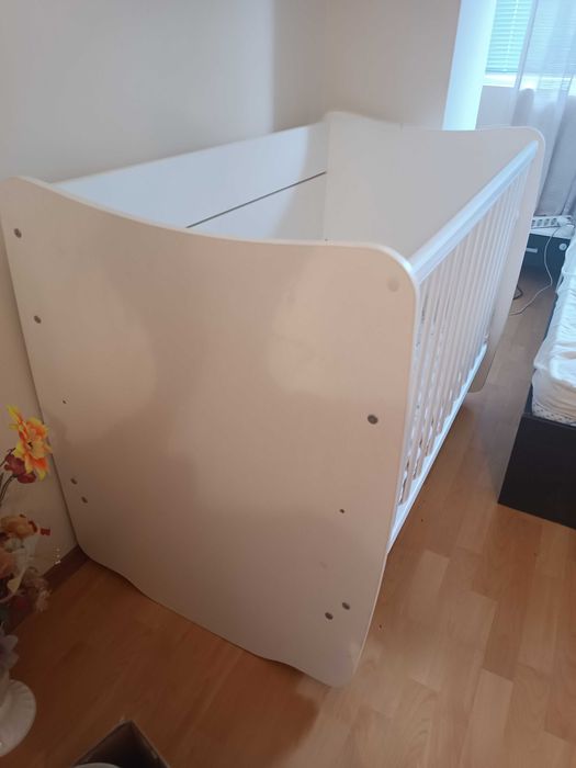 Кошара lorelli +матрак и обиколници