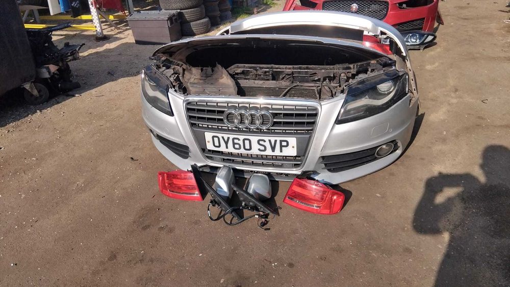 Oglinda stanga/dreapta Audi A4 B8 an 2011