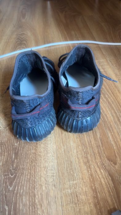yezzy 350.