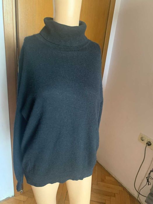 Черен пуловер тип поло Royal Class, размер L, кашмир и коприна