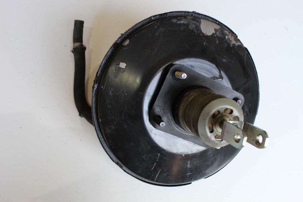 Серво Тойота ярис 1.4 д4д хп13 14г Toyota yaris 1.4 d4d xp13 2014