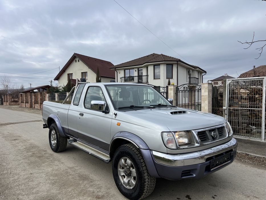 Nissan Navara King Cab 2.5 TD
