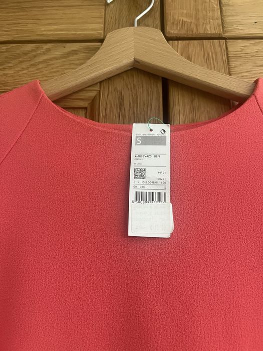 Нова рокля benetton