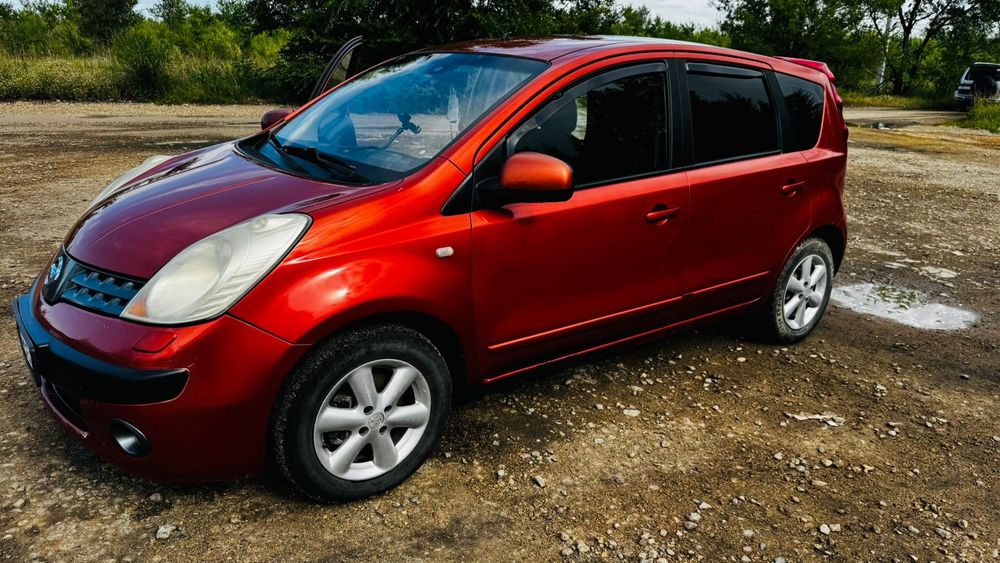 Продам ниссан ноут