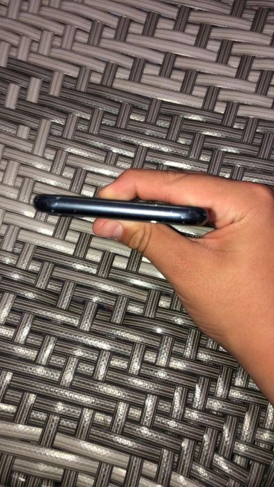 Айфон se 2020года