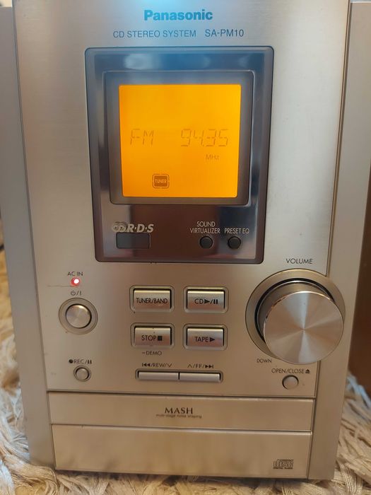 Combina audio Panasonic SA-PM10 + boxe + telecomandă, perfect funcțională