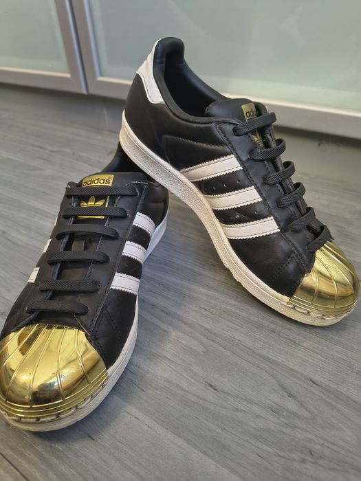Adidasi originali Adidas Superstar Metal Toe mărimea 38.5