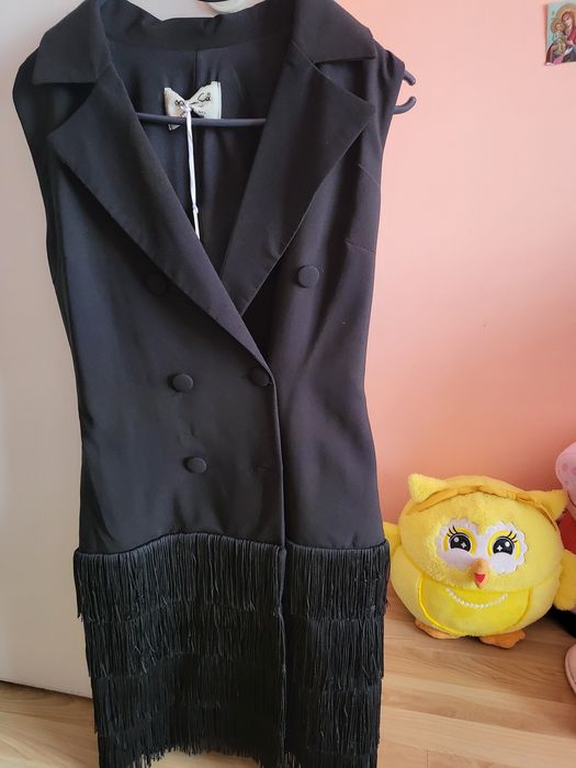 Дамска рокля с ресни