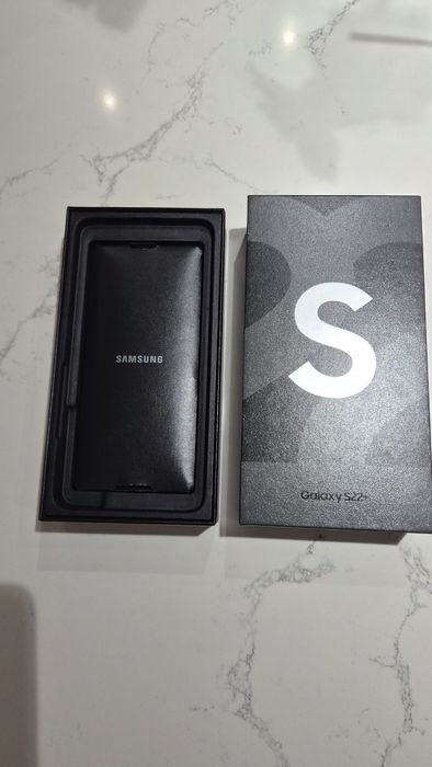 Samsung  s22 plus 256G