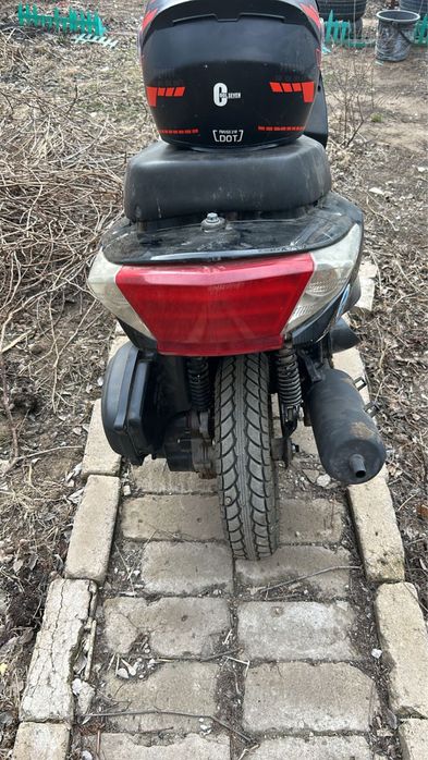 Продам скутер М8