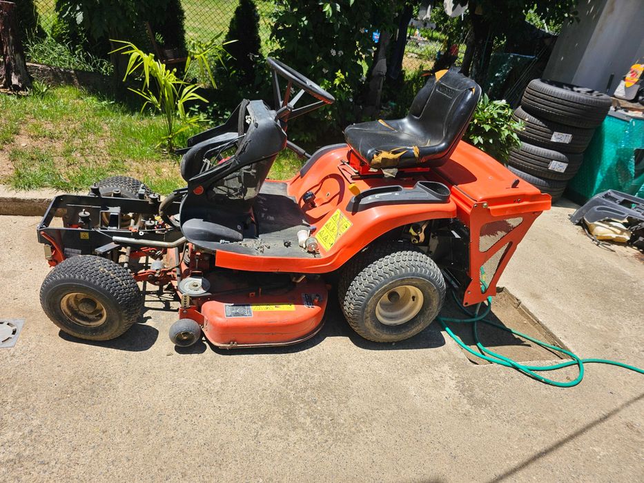KUBOTA, Дизелова Тракторна Косачка .
