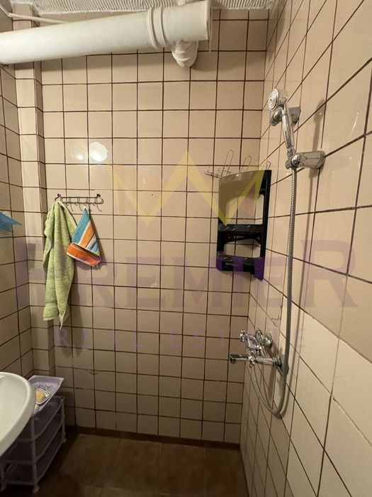 Дава се под наем Двустаен апартамент в Варна, Център - 45 кв.м за 255 € - Снимка #8