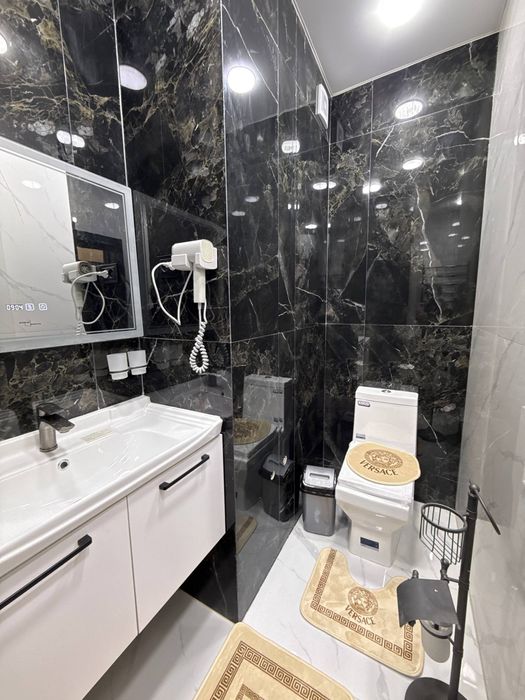 Бухара ситида жойлашган, хали хеч ким яшамаган квартира ижарага берила