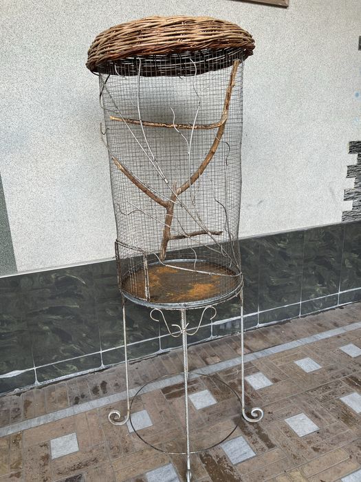 Qafas Valer Валер сотилади