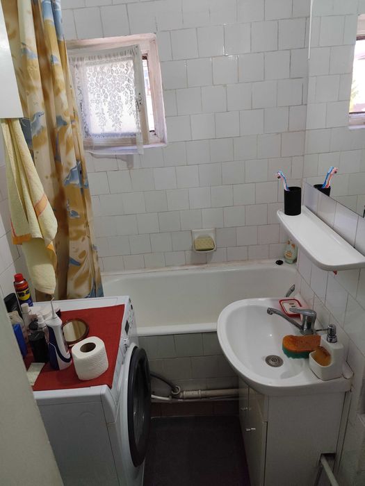 Apartament de închiriat Zona Cetate