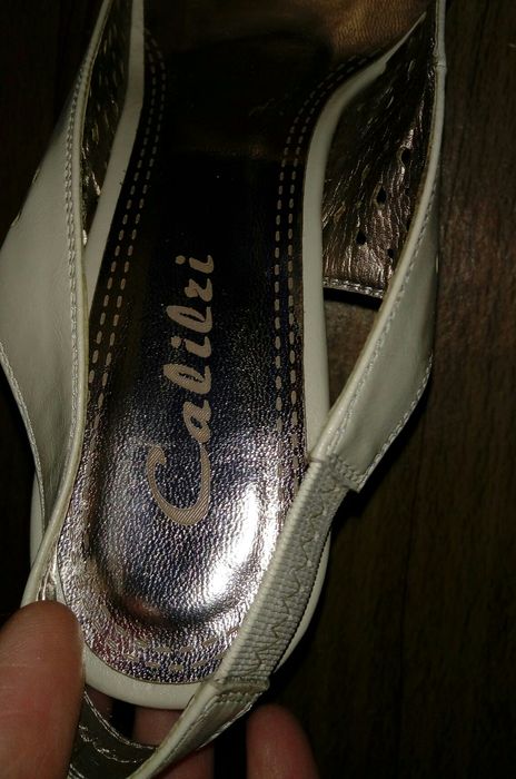 Босоножки летние