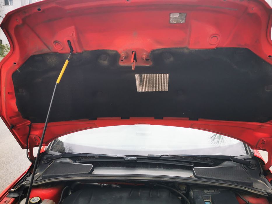 Capotă ford focus 3