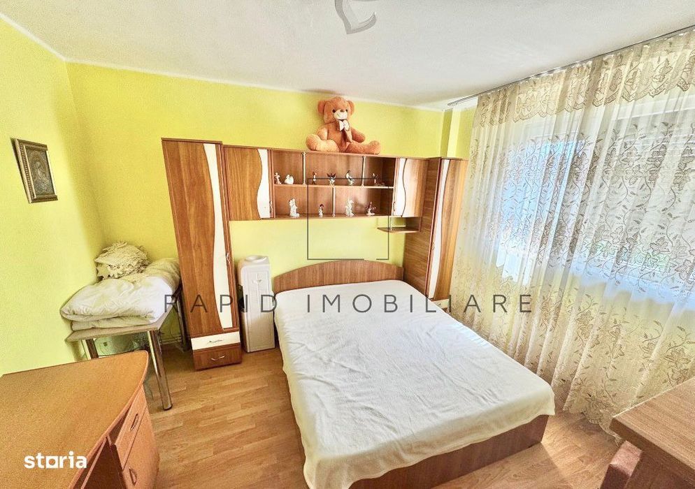 2 Camere - 5/11 - Lift Modernizat - Baie cu Geam - Negociabil