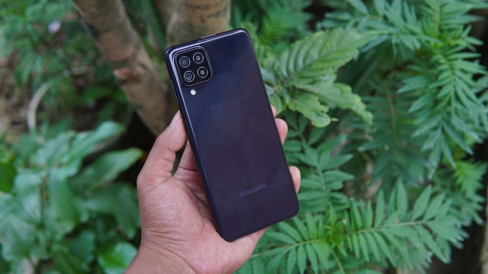 Продам свой Samsung A22 64gb Black в идеальном состаяние