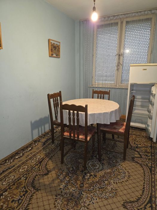 Продава се Двустаен апартамент в Кюстендил, Център - 74 кв.м за 1000 €/кв.м - Снимка #2