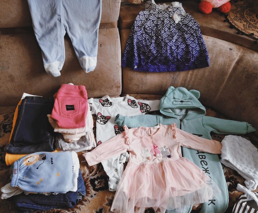 Продам детские вещи