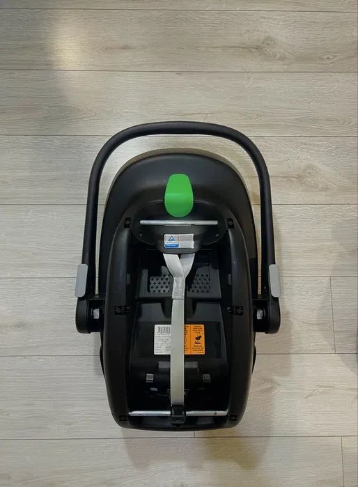 Кошница за кола Maxi Cosi Pebble 360 Essential black