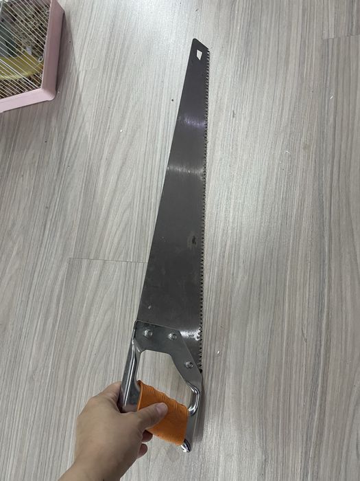 Продам ножовки 2 штуки