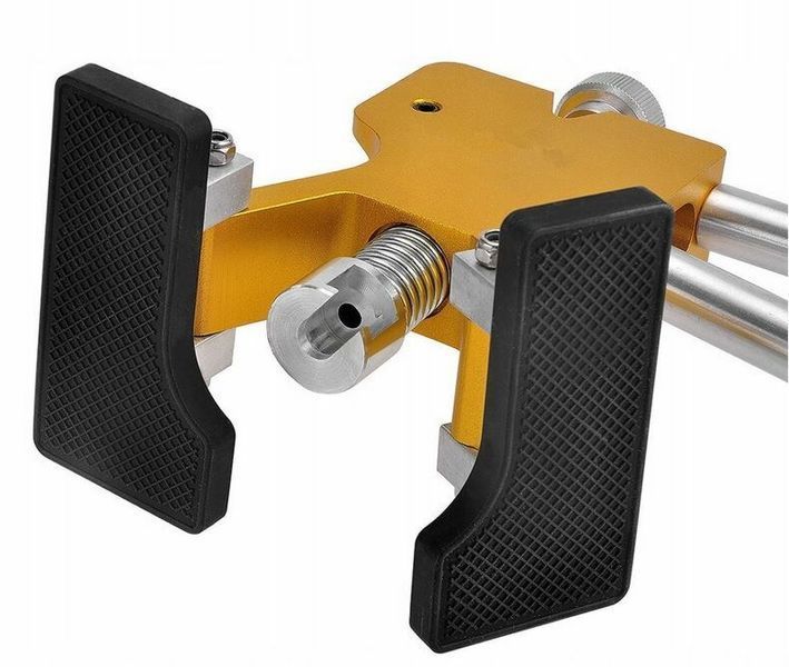 Преса за изправяне на щети от градушка с 18 вендузи invento