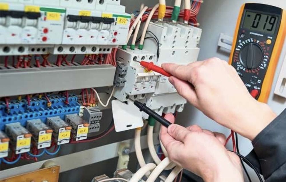 Electrician autorizat