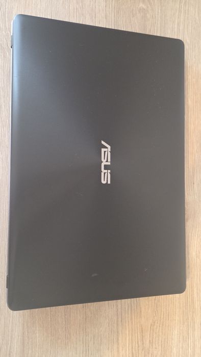 Laptop Asus X550L