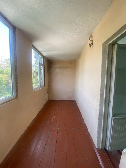 Qora qamish 1/4 da 1 xona srochno