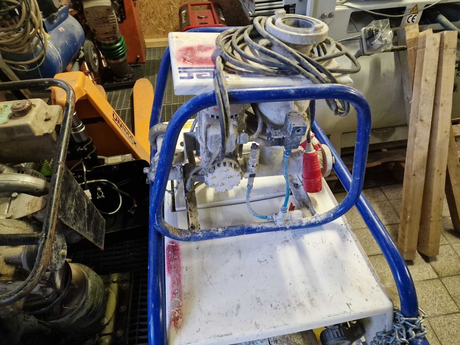 Compresor pentru masina de tencuit M- Tec F 100