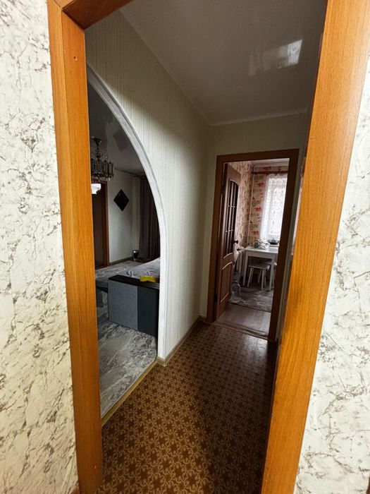 Обменяю двушку на трешку