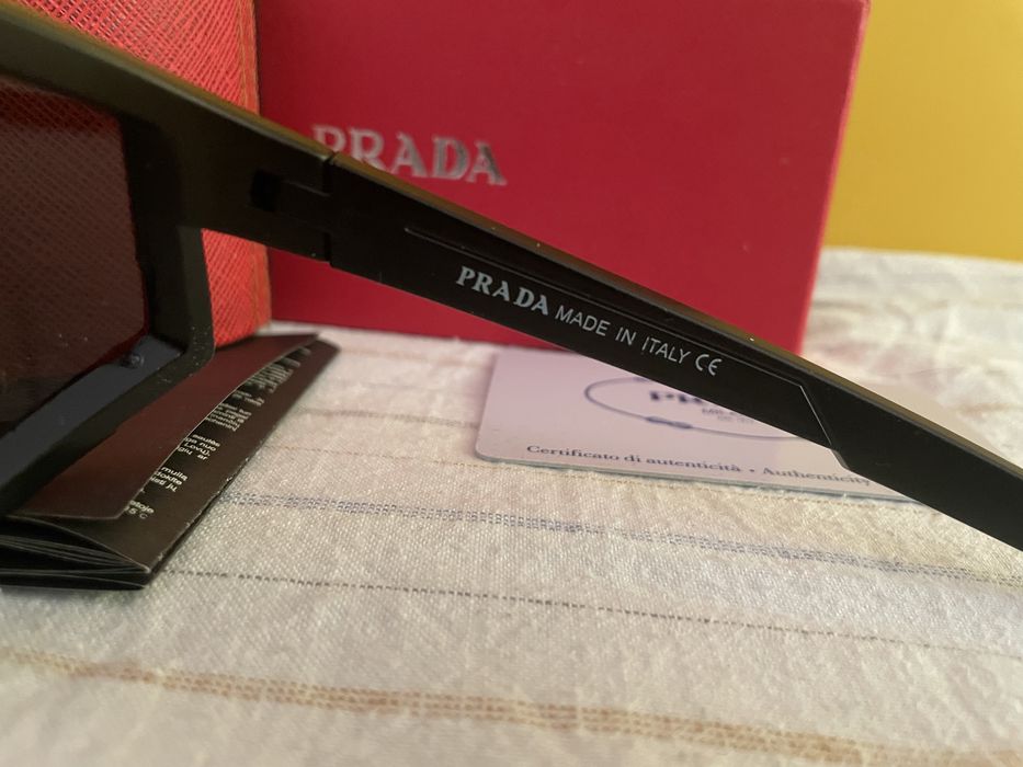 Prada слънчеви очила