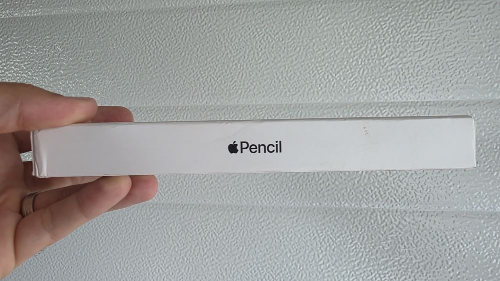 Apple Pencil nou sigilat