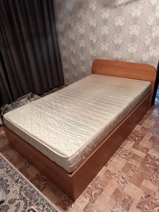 Продам кровать срочно