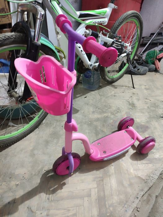 Продам детский самокат