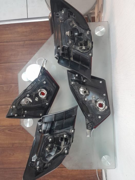 Продам фонари на CAMRY 55