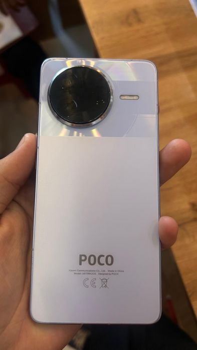 Продам Poco F7 pro