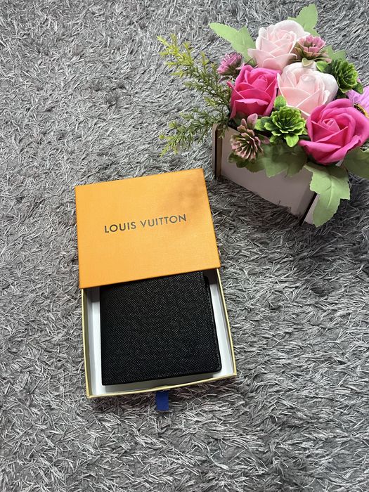 Lv Wallet, Louis Vuitton портфейл