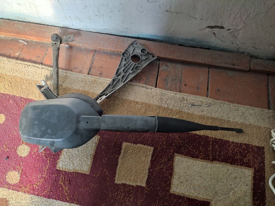 Запчасти на Мерседес 124