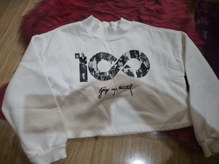 Свитшот 6-7 лет Турция состояние отличное