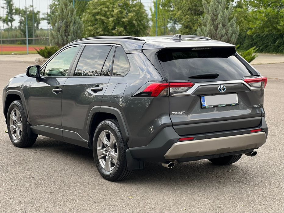TOYOTA RAV4 2022 — imagine 4