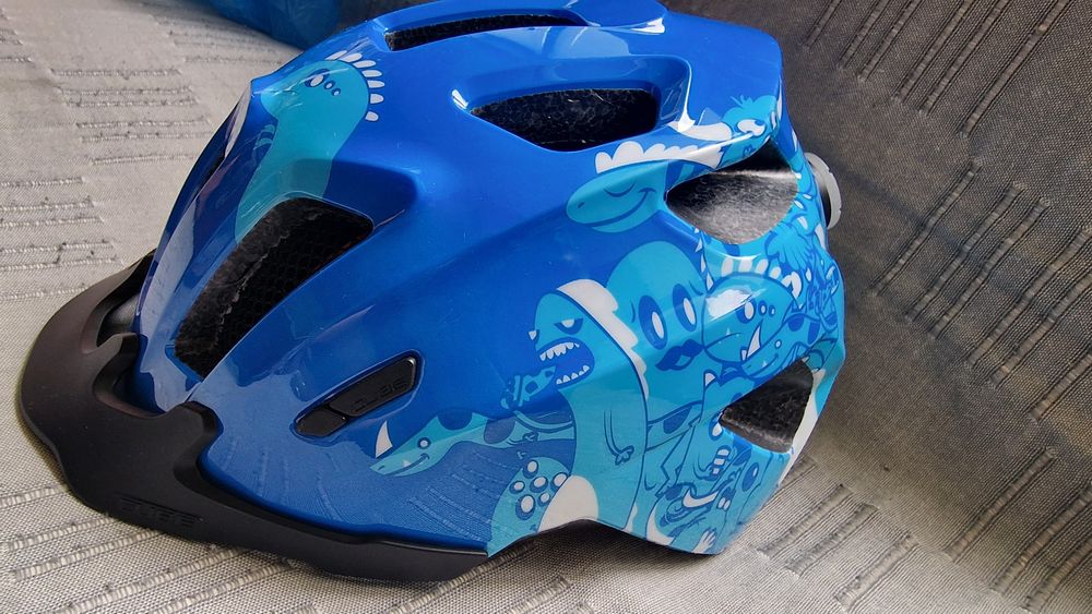 Детска каска CUBE ANT BLUE, размер S (49-55)