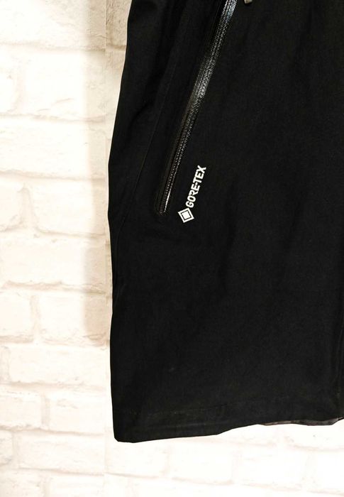 HAGLOFS Gore Tex Дамско Водоустойчиво яке размер М