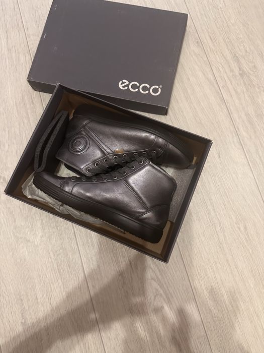 Ботинки Ecco р.39