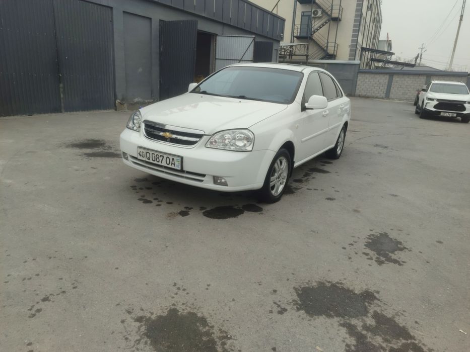 Lacetti Avtomat 2009yil 1.8 mator Kraska bor Pollik-chehol
4ta yumshoq